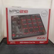 MIDIコントローラー|AKAI