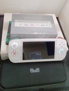 ポータブルゲーミングパソコン|AYANEO