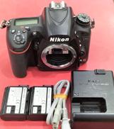 デジタル一眼レフボディ|NIKON