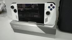 ポータブルゲーミングPC|ASUS