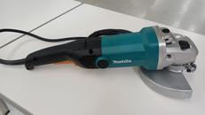 ディスクグラインダ|MAKITA