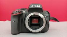 デジタル一眼レフ ボディ|NIKON