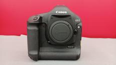 デジタル一眼レフボディ|CANON