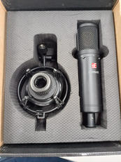 コンデンサーマイク|SE ELECTRONICS