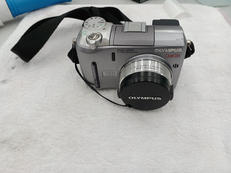 デジタルカメラ|OLYMPUS