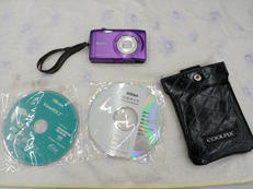 コンパクトデジタルカメラ|NIKON