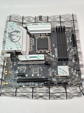マザーボード|MSI