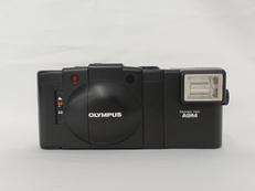 コンパクトフィルムカメラ|OLYMPUS