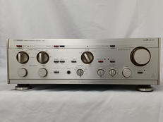 プリメインアンプ|LUXMAN