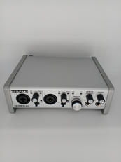 オーディオインターフェイス|TASCAM