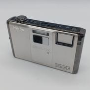 デジタルカメラ|NIKON