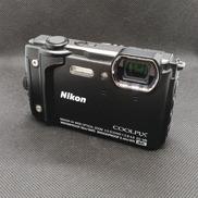 コンパクトデジタルカメラ|NIKON