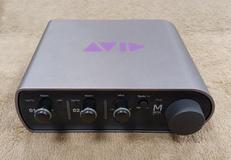 インターフェース|AVID