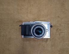 ミラーレス一眼レンズキット|OLYMPUS