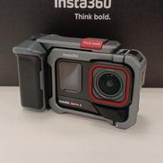 アクションカメラ|INSTA360