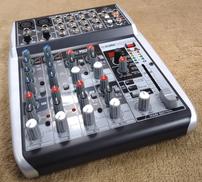 ミキサー|BEHRINGER