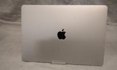 MACBOOK PRO|APPLE