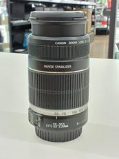 ［Canon］望遠ズームレンズ キヤノン、世界初の望遠端800mmズームレンズ「RF200-800mm F6.3