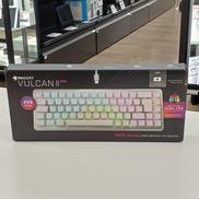 ゲーミングキーボード|ROCCAT