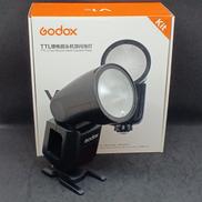 フォーサーズ/マイクロフォーサーズ用ストロボ|GODOX