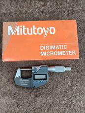 デジタルマイクロメータ|MITUTOYO