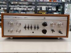 プリメインアンプ|LUXMAN