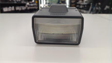 ストロボ|OLYMPUS