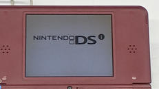 ニンテンドーDSI LL|NINTENDO / 任天堂