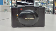 コンパクトフィルムカメラ|OLYMPUS