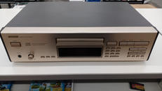 CDプレーヤー|ONKYO