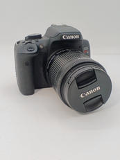 デジタル一眼レフカメラ|CANON