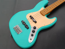 エレキベース|SQUIER