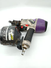 ロール釘打機|HITACHI