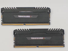 DDR4 メモリ|CORSAIR