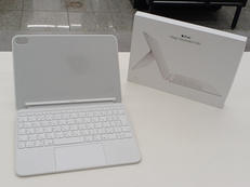 MAGIC KEYBOARD FOLIO|APPLE