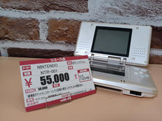 初代DS ミュウエディション|NINTENDO