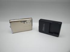 コンパクトデジカメ|NIKON