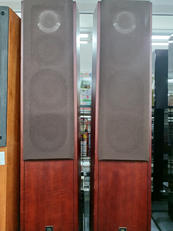 トールボーイスピーカー|JBL