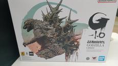 S.H.MONSTERARTS|BANDAI