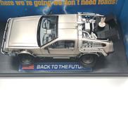 デロリアン|SUN STAR