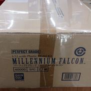 ミレニアム・ファルコン|BANDAI
