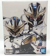 仮面ライダーイクサ|BANDAI