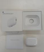 AIRPODS充電ケース|APPLE