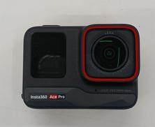 アクションカメラ|INSTA360