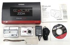 デジタルカメラ|CASIO