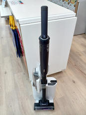 コードレスクリーナー|SHARK