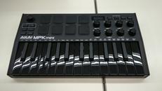 MIDIキーボード|AKAI