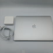 MAC BOOK PRO|APPLE