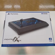 PS5,PS4アーケードコントローラー|HORI