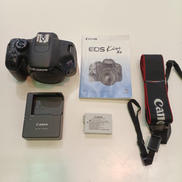 デジタル一眼レフカメラ|CANON